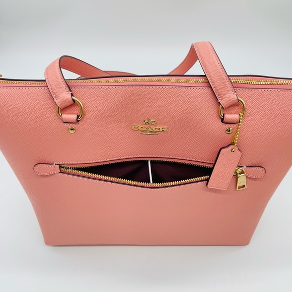 Coach Gallery Tote Bag - Picture 9 of 13